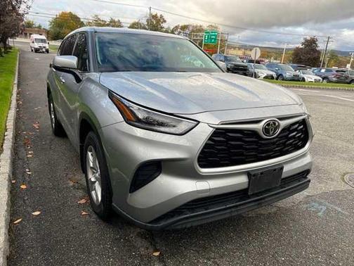 2021 Toyota Highlander L