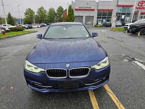 2018 BMW 330 xDrive