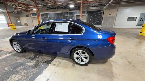 2018 BMW 330 xDrive