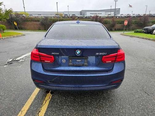 2018 BMW 330 xDrive