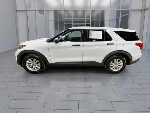 2021 Ford Explorer Base