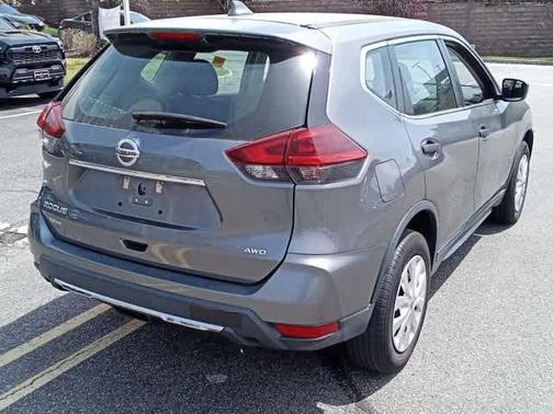 2020 Nissan Rogue S