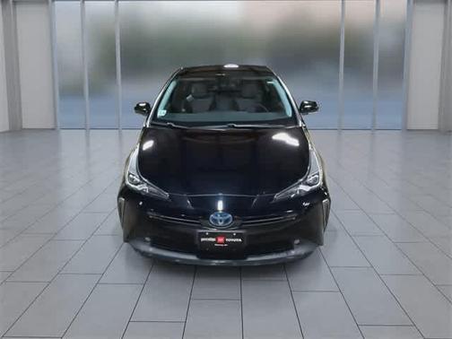 2021 Toyota Prius LE