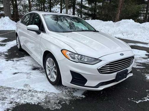 2020 Ford Fusion Hybrid SE