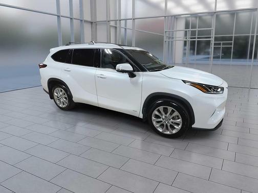 2023 Toyota Highlander Hybrid Limited