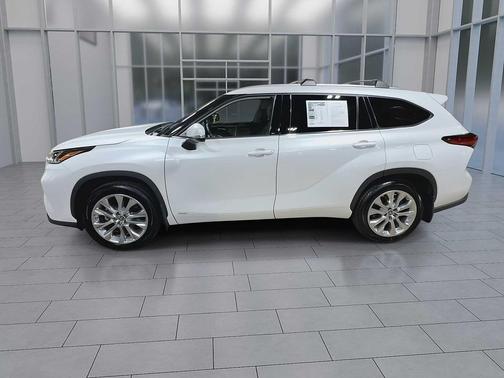 2023 Toyota Highlander Hybrid Limited