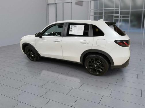 2023 Honda HR-V AWD Sport