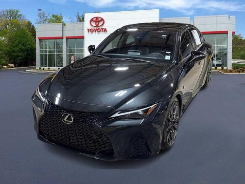 2022 Lexus IS 350 Base