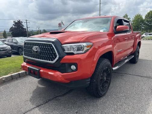 2018 Toyota Tacoma TRD Sport