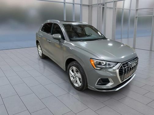 2020 Audi Q3 45 Premium