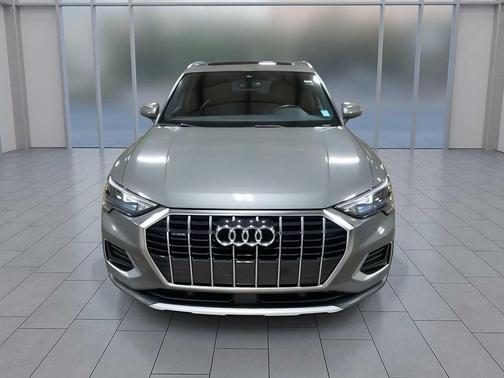 2020 Audi Q3 45 Premium