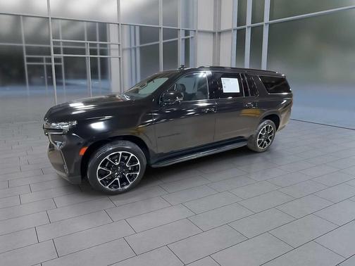 2024 Chevrolet Suburban RST