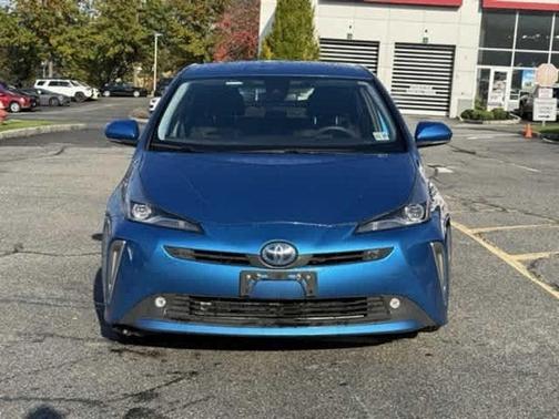 2022 Toyota Prius LE