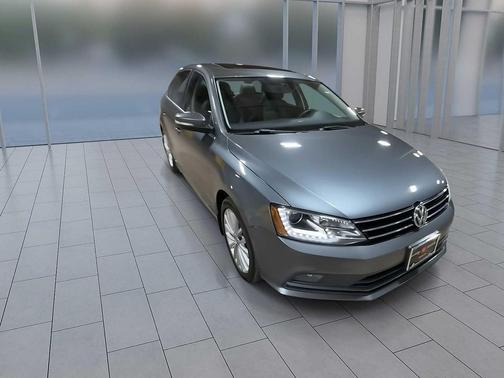 2016 Volkswagen Jetta 1.8T SEL