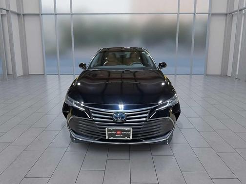 2020 Toyota Avalon Hybrid Limited