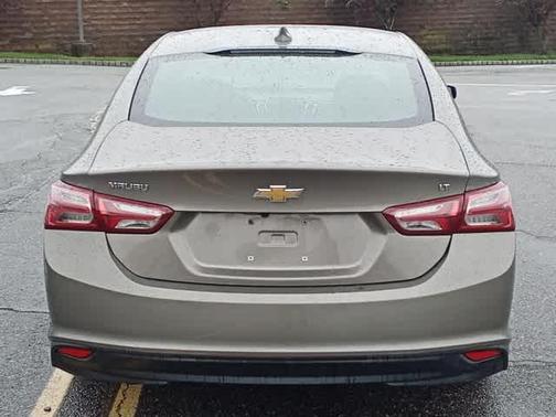 2020 Chevrolet Malibu FWD LT