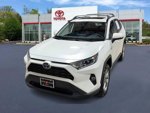 2021 Toyota RAV4 Hybrid XLE Premium