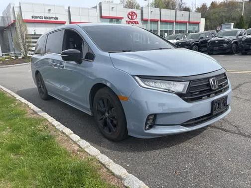 2024 Honda Odyssey Sport
