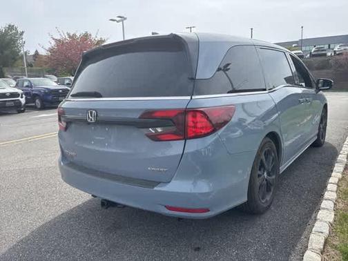 2024 Honda Odyssey Sport