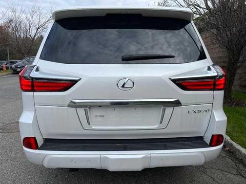2019 Lexus LX 570 Base