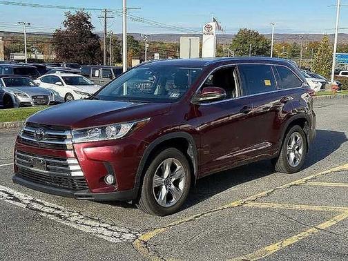 2017 Toyota Highlander Limited