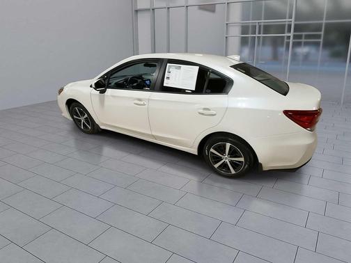 2020 Subaru Impreza Premium Sedan