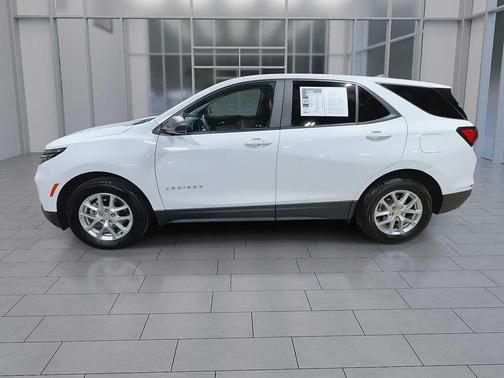 2022 Chevrolet Equinox LS