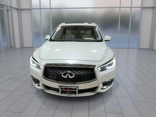 2017 INFINITI QX60 Base