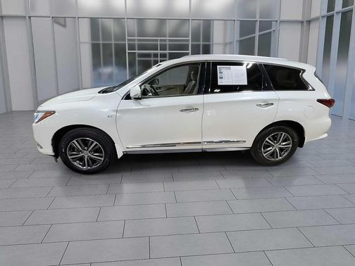 2017 INFINITI QX60 Base