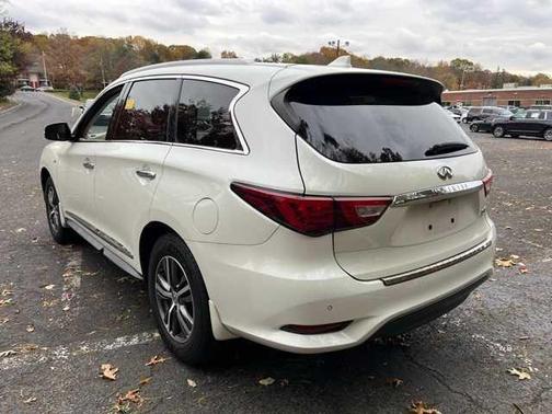 2017 INFINITI QX60 Base