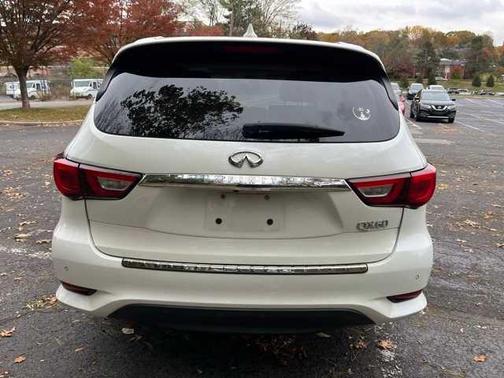 2017 INFINITI QX60 Base