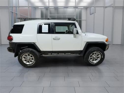 2013 Toyota FJ Cruiser Base