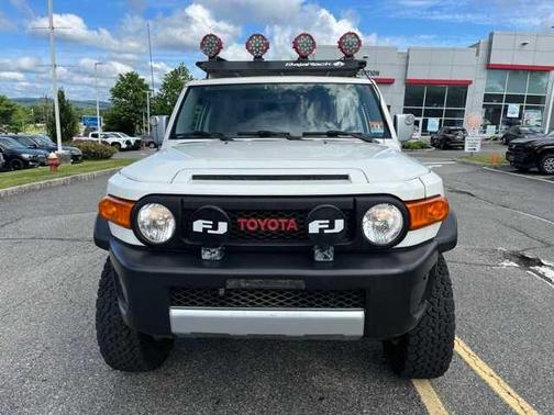 2013 Toyota FJ Cruiser Base