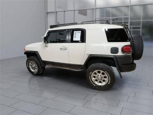 2013 Toyota FJ Cruiser Base