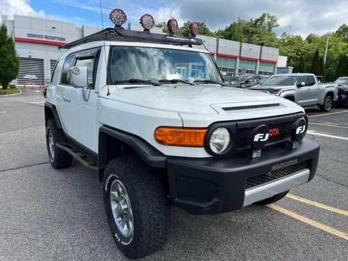 2013 Toyota FJ Cruiser Base