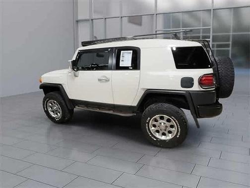 2013 Toyota FJ Cruiser Base