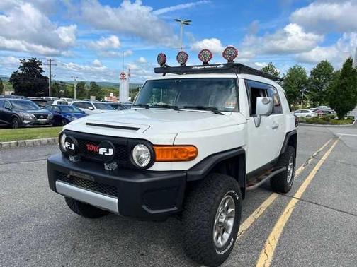 2013 Toyota FJ Cruiser Base