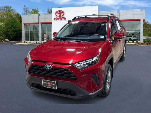 2024 Toyota RAV4 Hybrid LE