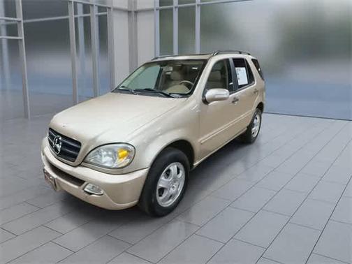 2002 Mercedes-Benz M-Class 4dr AWD 3.2L