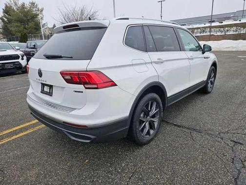 2022 Volkswagen Tiguan 2.0T SE 4MOTION