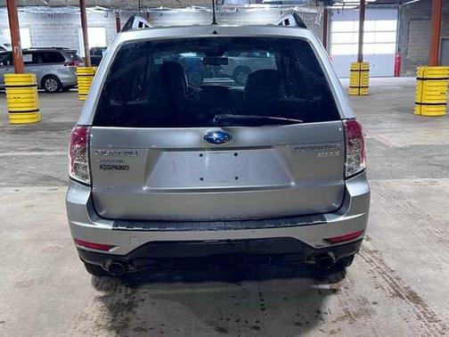 2011 Subaru Forester 2.5 X Premium
