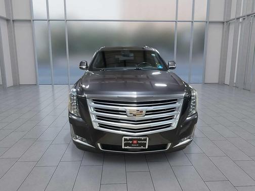 2016 Cadillac Escalade ESV Platinum