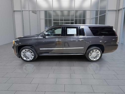 2016 Cadillac Escalade ESV Platinum