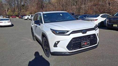 2026 Toyota Highlander Hybrid Base