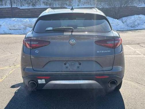 2019 Alfa Romeo Stelvio Ti