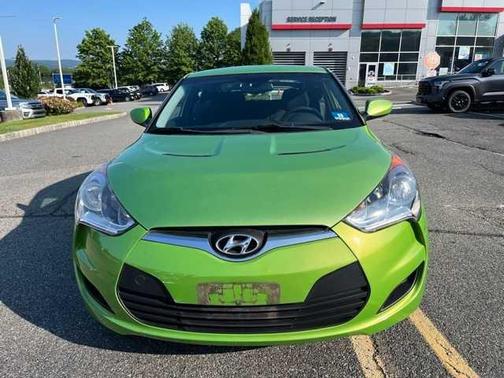2012 Hyundai Veloster Base