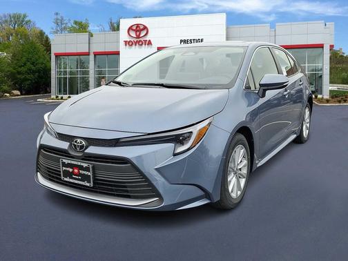 2026 Toyota Corolla Hybrid XLE