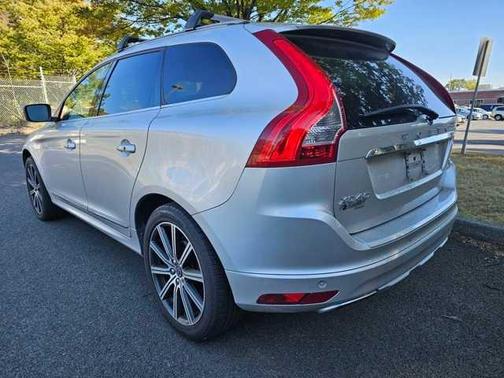 2017 Volvo XC60 T6 Inscription