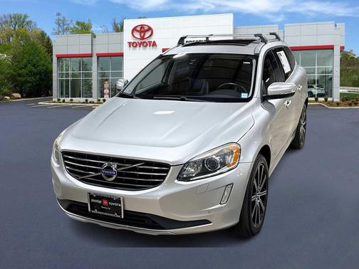 2017 Volvo XC60 T6 Inscription