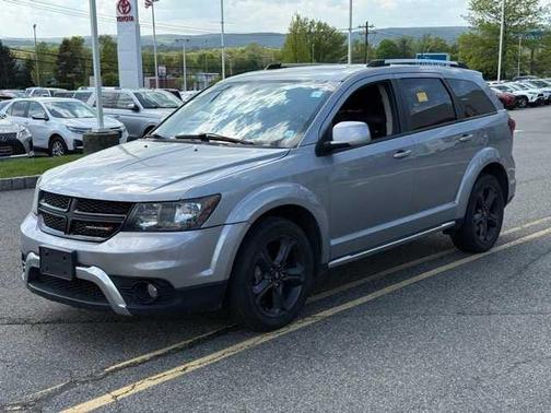2020 Dodge Journey Crossroad